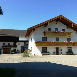 Apartment Bösch, Taching am See
